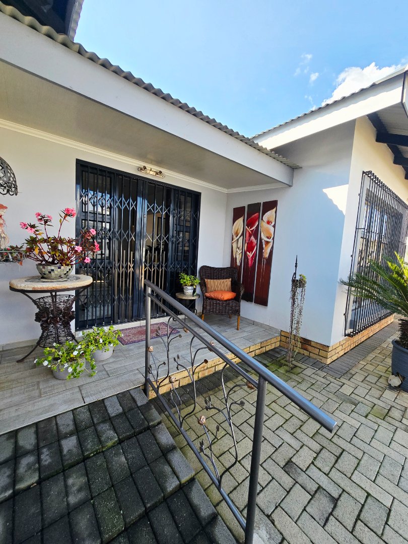 Commercial Property for Sale in Wilkoppies North West
